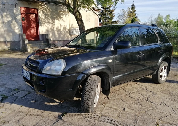 Hyundai Tucson cena 14200 przebieg: 214909, rok produkcji 2006 z Włocławek małe 137